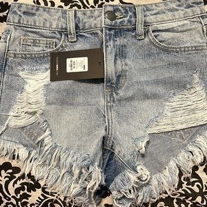blue jean shorts *NEVER WORN